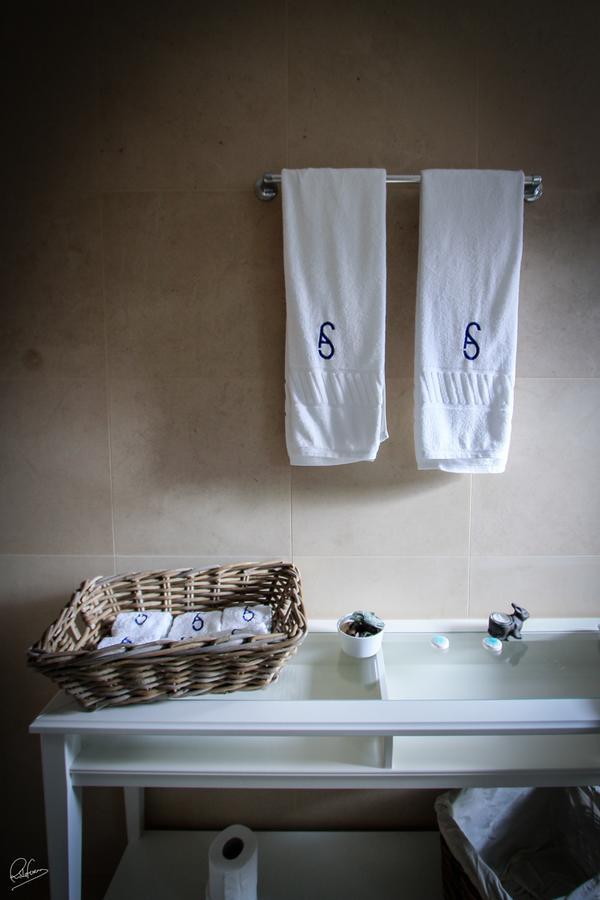 Quinta Da Torre - Casas De Campo Bed and Breakfast Alenquer Eksteriør billede